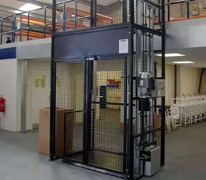 heavy goods lift with full mesh installation heavy goods lift with full mesh installation